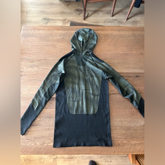 Oldlo Ski Shirt with hood - Picture 4 of 6